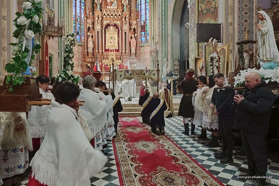 092 Procesja odpustowa.jpg